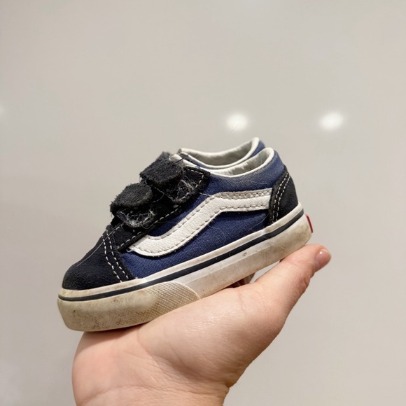 Vans Toddler Kids Navy Blue Sneakers with Velcro Straps - Picture 2 of 7